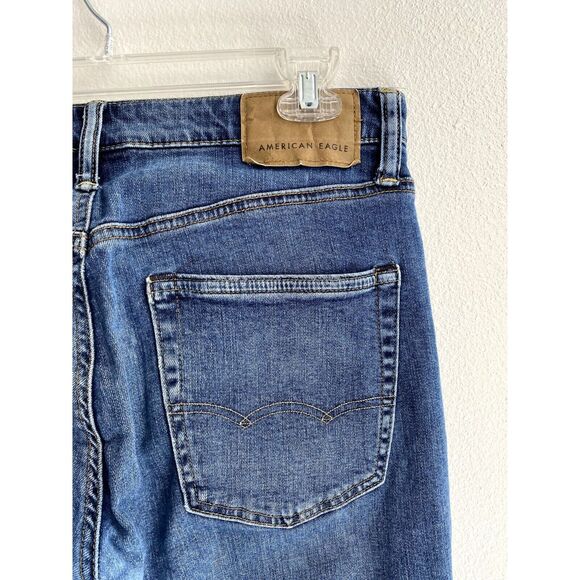 American Eagle Next Level Flex Men's Size 28 x 30 Jeans Athletic Fit Medium Wash - Picture 8 of 9